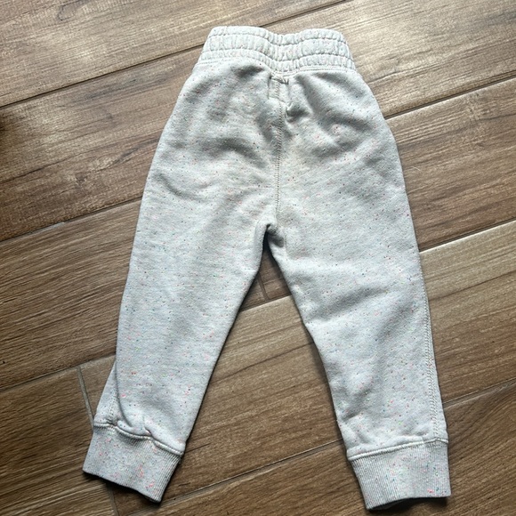 Roots 2t sweatpants - Picture 4 of 4